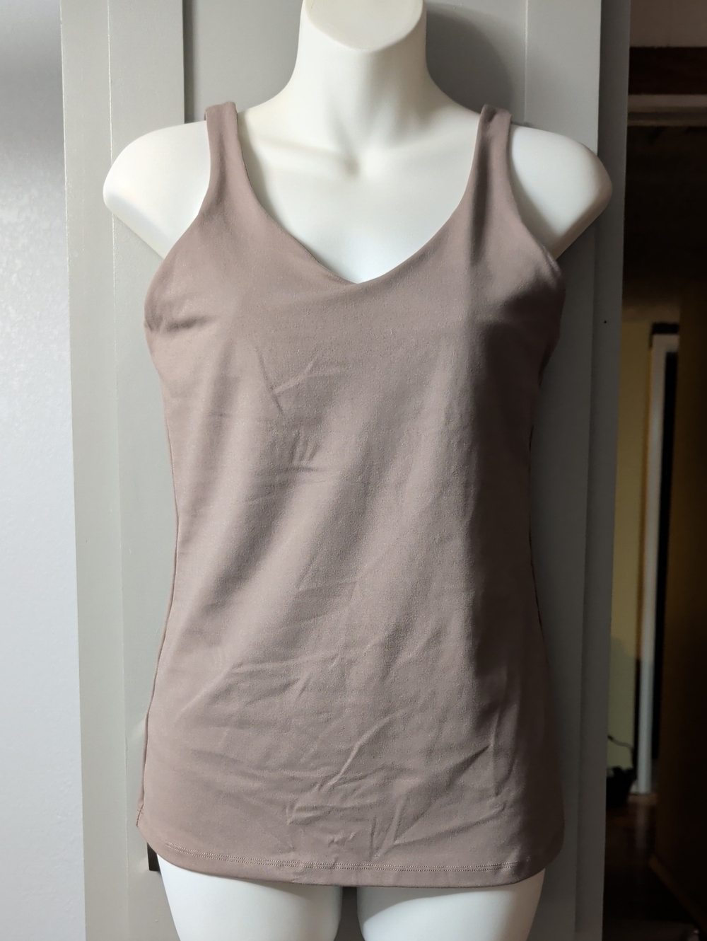 Sleeveless V-Neck Tank Top in Mauve Taupe
